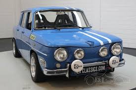 Renault 8